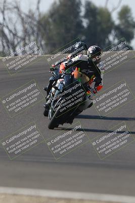 media/Nov-01-2025-TrackDaz (Sat) [[2b4d5192bc]]/C Group/1240pm (Turn 2 Outside)/